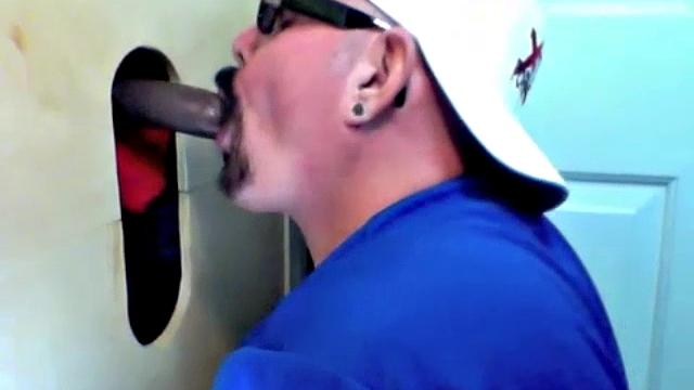 Gloryhole Lunch Feeding By 2 Guys