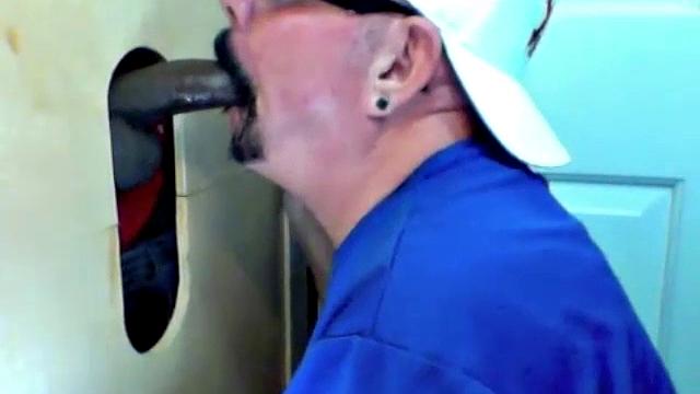 Gloryhole Lunch Feeding By 2 Guys