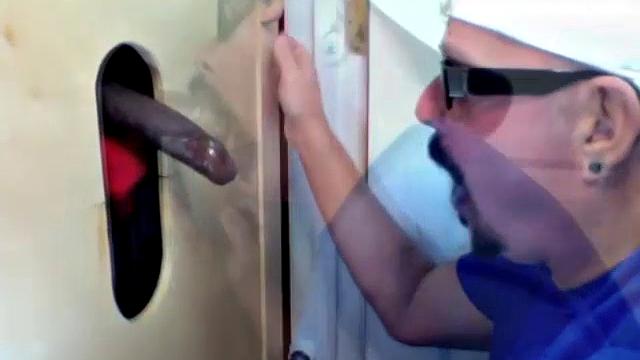 Gloryhole Lunch Feeding By 2 Guys