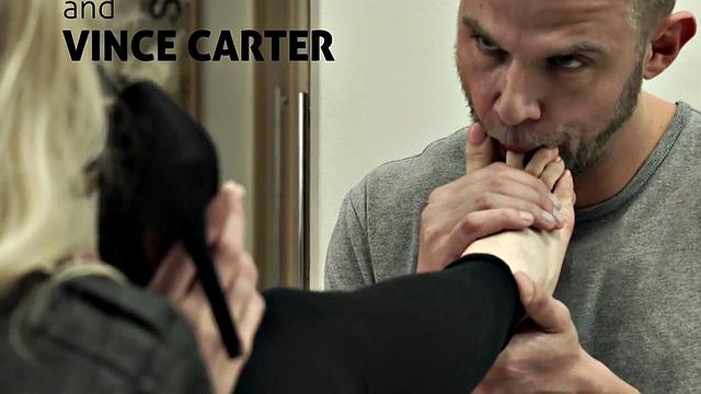 Footfetish blonde babe gets reverse cowgirl fucked by a big cock