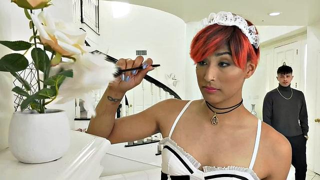 Bigbooty TS cleaning lady in stockings assfuck by boss