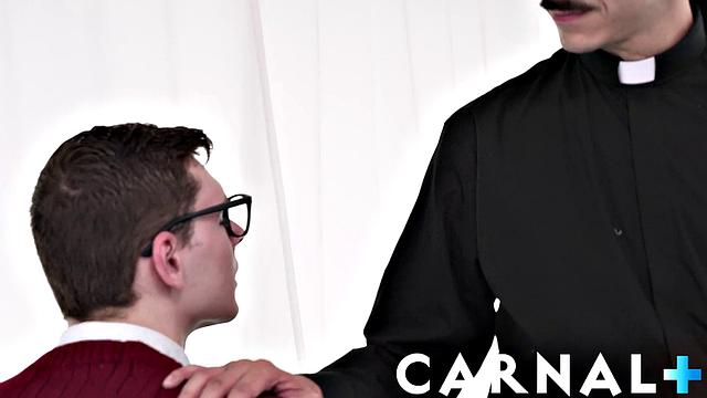 ALTAR BOY ETHAN Chapter 3 - Devotion