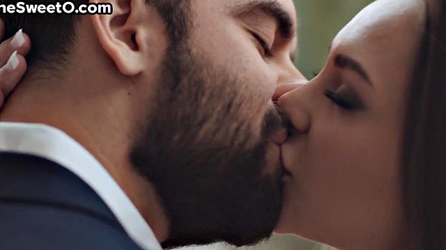 Cute babe deepthroating and riding cock