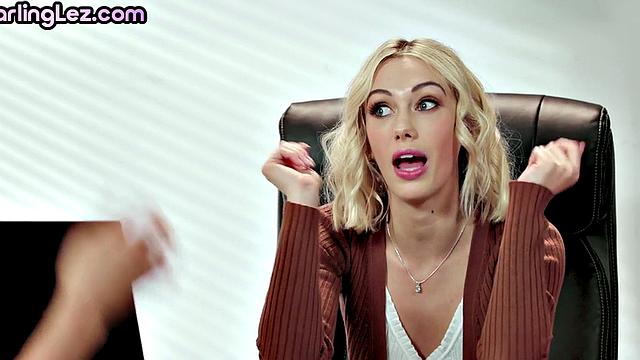 Facesitting lez pleases nympho secretary in office