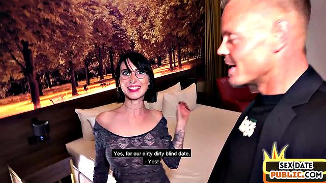 Stunning inked babe cockriding a guy