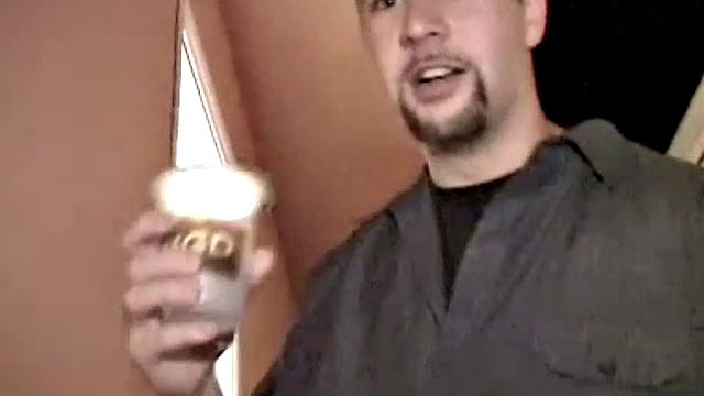 Cute teen lesbo licks college pussy