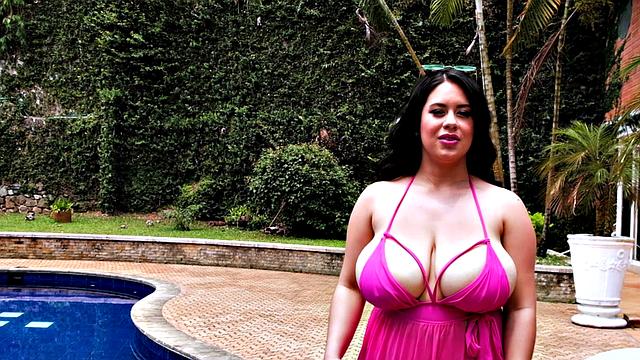 Sofia Santana Brunette