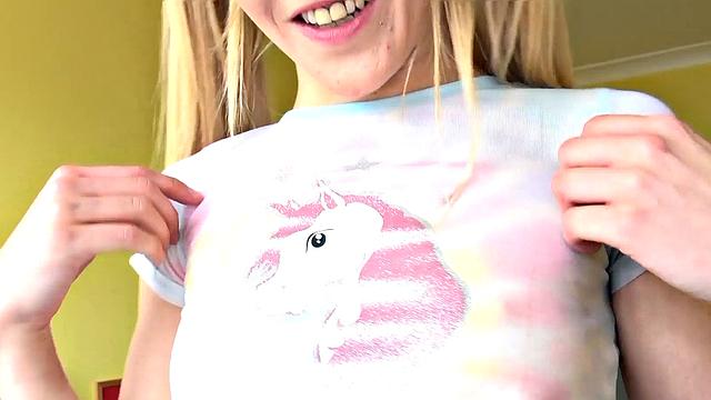 SubSlut Rhiannon Ryder: gets off watching her PSS scene