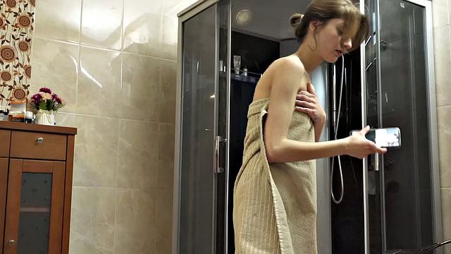 Teeny Lovers - Sasha Paige - Tight wet teen pussy