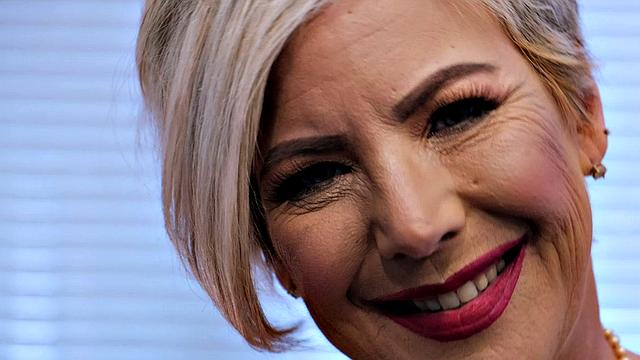 How a hot 55-year-old mom gets off