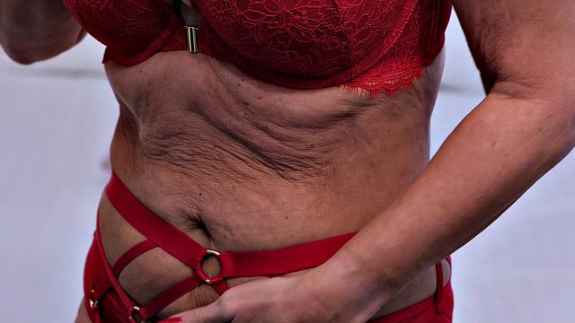 How a hot 55-year-old mom gets off