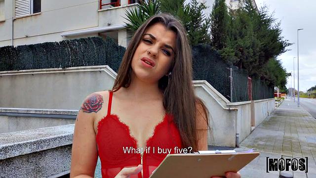 Tattooed Babe Gets Down and Dirty