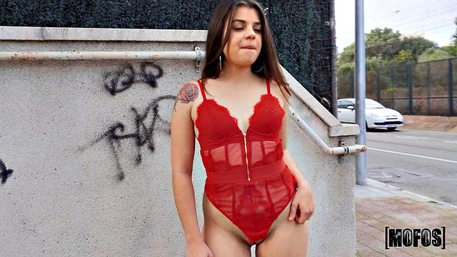 Tattooed Babe Gets Down and Dirty