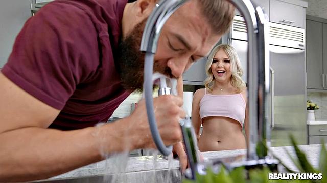 This Scene Is Bananas!