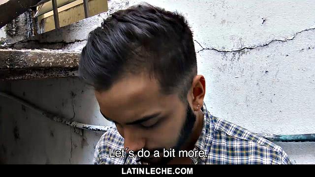 Venezuelan stud takes a wild alley cock ride and gets a sticky welcome to Buenos Aires