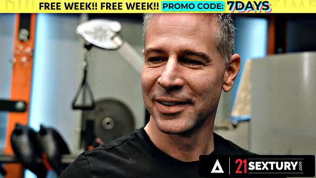 21 SEXTURY - Big Titties Monika Fox Gets Double Penetrated During Hot Threesome