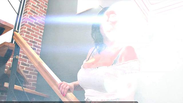 Oil for the Boobs of Amie Taylor