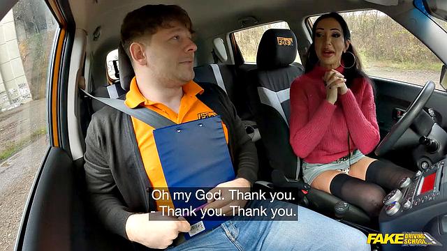 Big student stuns her teacher