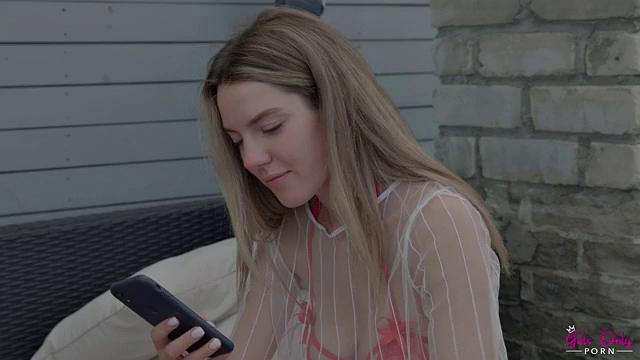 Taking Pictures And My Body - S7:E10