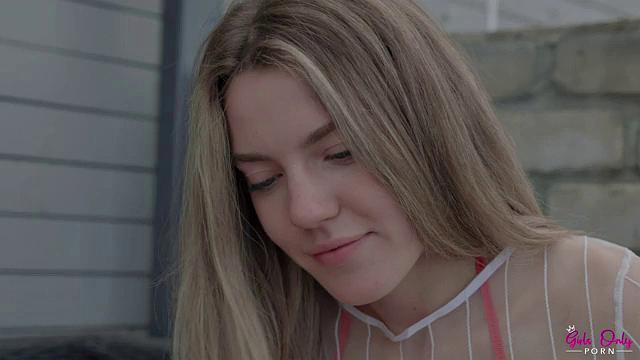 Taking Pictures And My Body - S7:E10