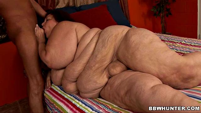 Mature BBW Gets Fucked