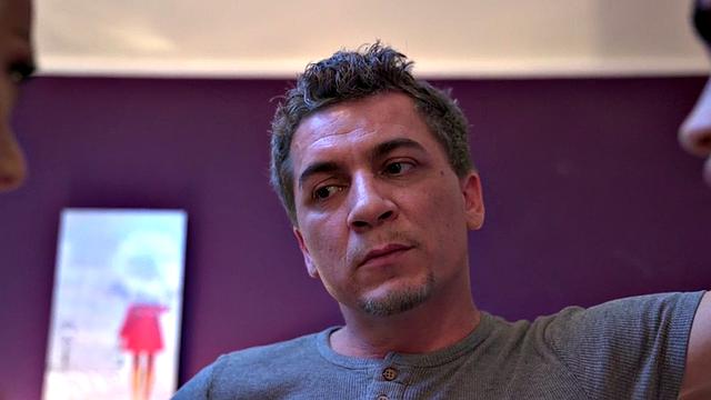 21yo hostel babe sharing cock with MILF in threesome