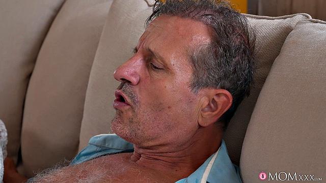 Naive blonde needs a lesson