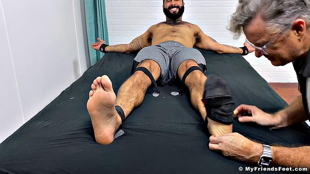 Rikk Tickled - Rikk