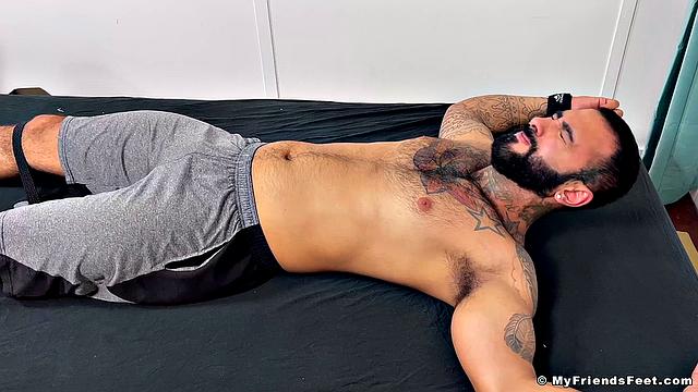 Rikk Tickled - Rikk
