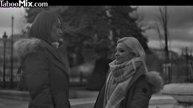 Big-titted lesbo scissoring with stunning babe