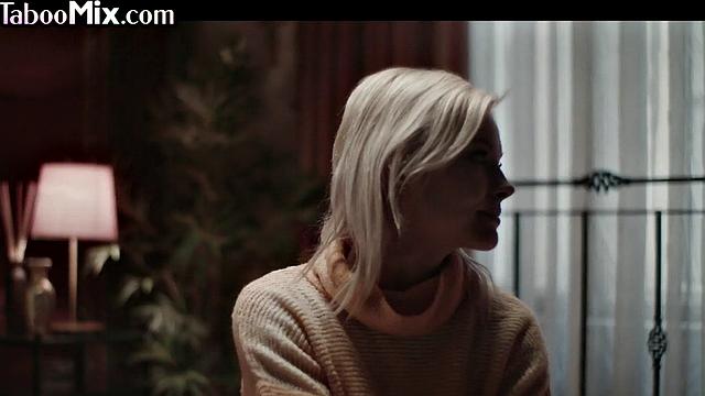 Big-titted lesbo scissoring with stunning babe