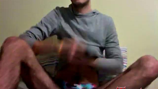 Braxton Jacks Off - Braxton