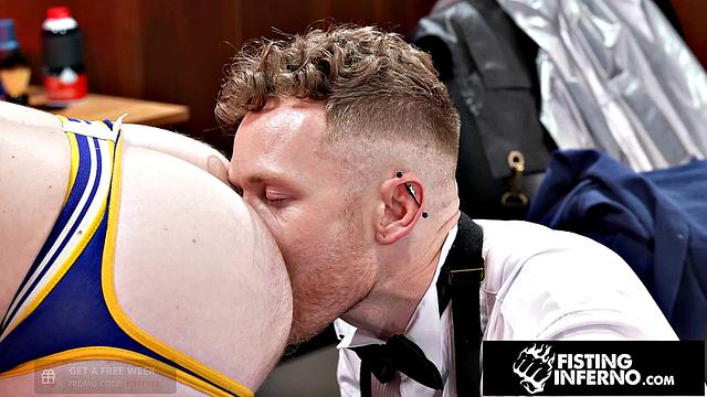 FistingInferno - Butthole Barber Fists Horny Client