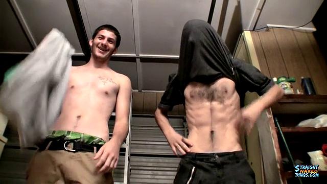 A Straight Buddy Beats Off - Daniel Delong &amp;amp;amp; Devin Reynolds