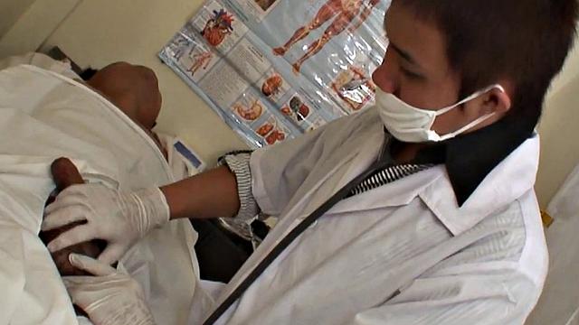 Pissing Asian twink fucked in anal in missionary