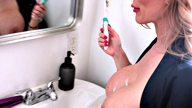 Casca Akashova: Morning Ritual