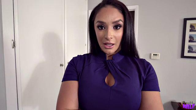 My Stepmom Has A Lover - S1:E4