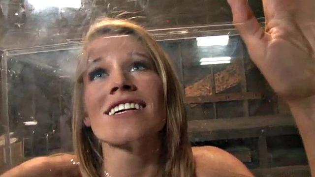 Bukkake teen gets her pussy rammed