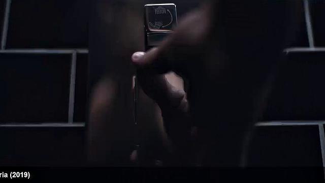 Jacob Elordi shows off his flexible cock