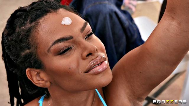 Roommates With Benefits