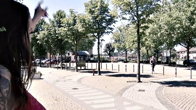 Shower me with love!