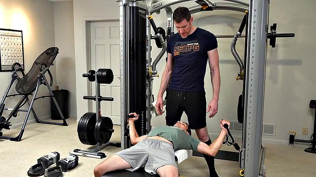 Petite twunk seduced by hunky stud