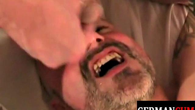 Dickblowing German jock gets bred by DILF from behind