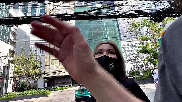 тайская вечеринка: каблуки выше, настроение ниже пояса