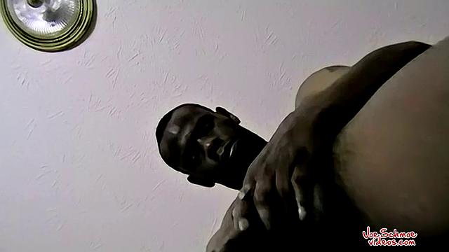 Bi Black Guy Dee Gets Down - Dee