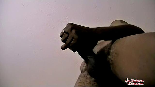 Bi Black Guy Dee Gets Down - Dee
