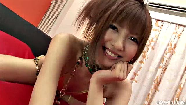 ヤルドル相崎琴音にたっぷり中出し