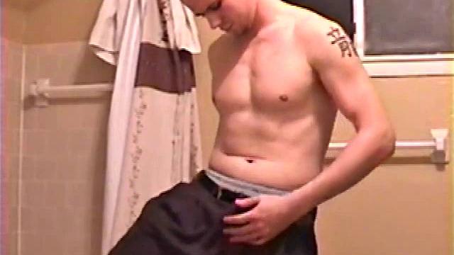 Shawn Hearns Jerking Off