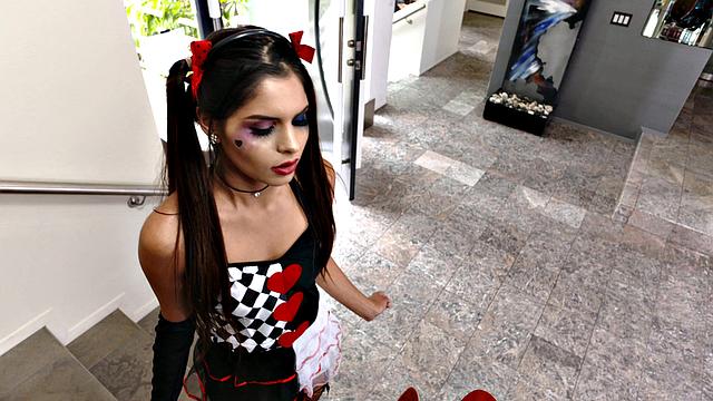 Bitty Bopper Gets Scared