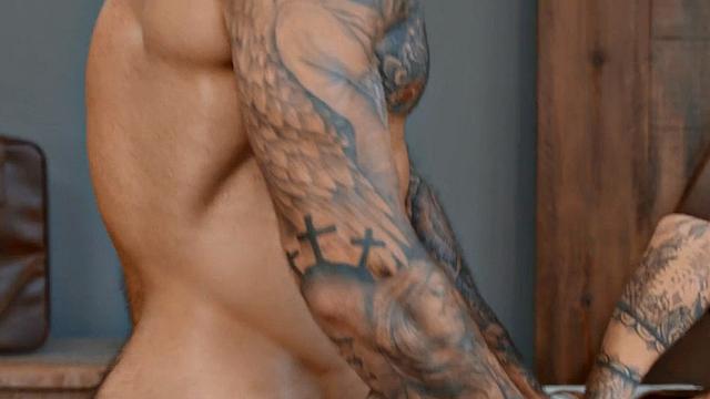 Big busty MILF in sexy lingerie goes bisexual in threesome